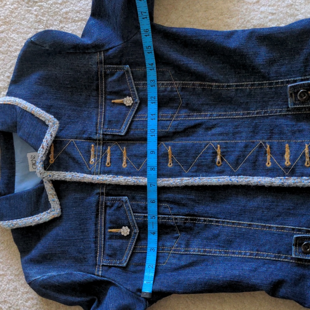 Cache jean jacket - Picture 15 of 16